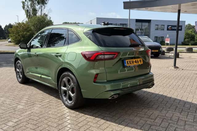 Ford Kuga (2024) thumbnail 5