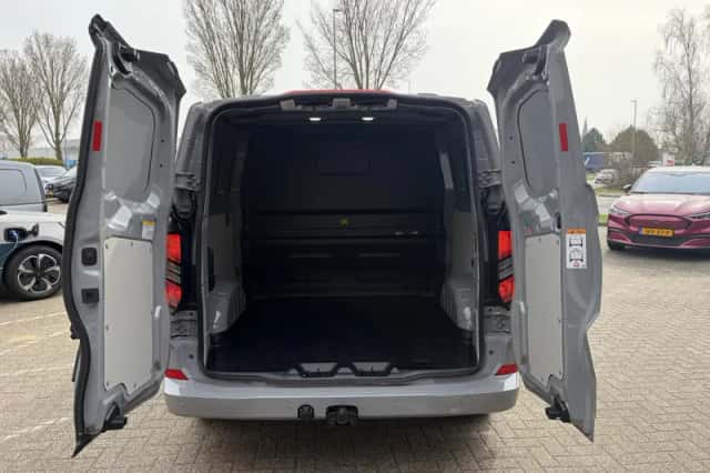 Ford Transit Custom (2026) thumbnail 14