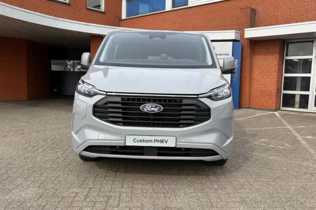 Ford Transit Custom (2026) thumbnail 3