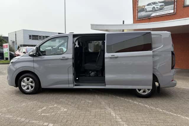 Ford Transit Custom (2026) thumbnail 6