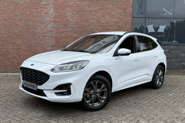 Ford Kuga (2024) thumbnail 2