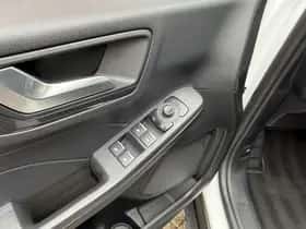 Ford Kuga (2024) thumbnail 16