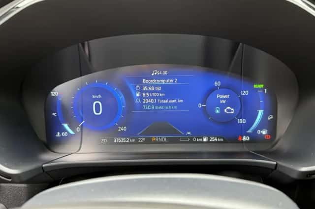 Ford Kuga (2024) thumbnail 18