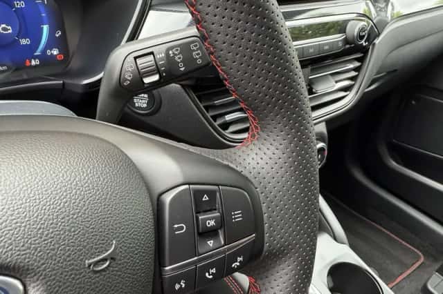 Ford Kuga (2024) thumbnail 20