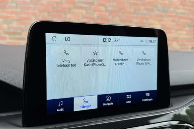 Ford Kuga (2024) thumbnail 22