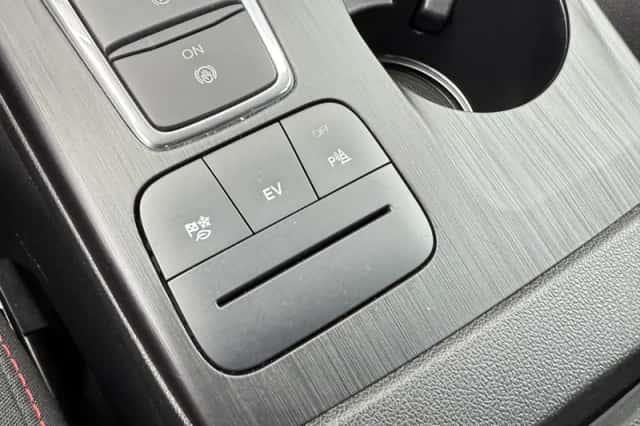 Ford Kuga (2024) thumbnail 28