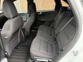 Ford Kuga (2024) thumbnail 29