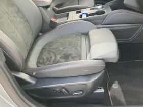Ford Kuga (2025) thumbnail 25
