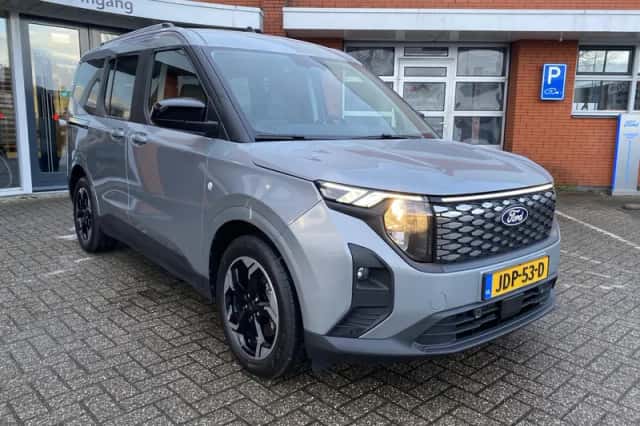 Ford Tourneo Courier (2025) thumbnail 13