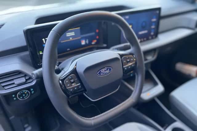 Ford Tourneo Courier (2025) thumbnail 17