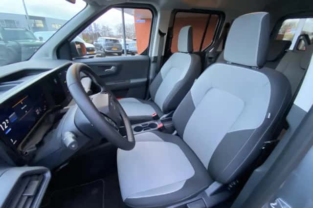 Ford Tourneo Courier (2025) thumbnail 21