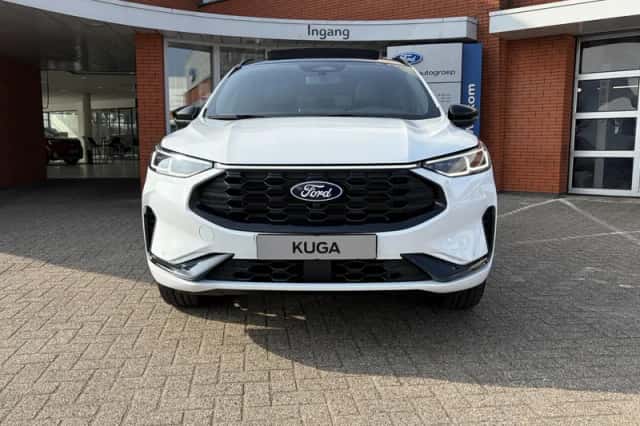 Ford Kuga (2026) thumbnail 3