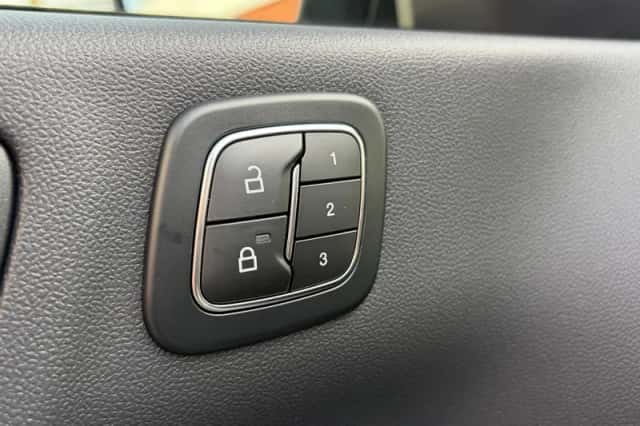 Ford Kuga (2026) thumbnail 22