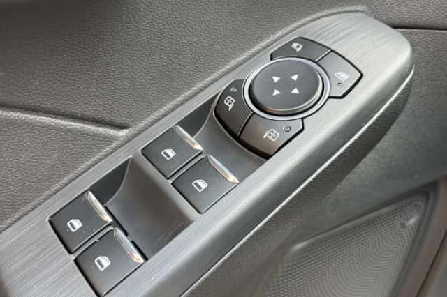Ford Kuga (2026) thumbnail 27