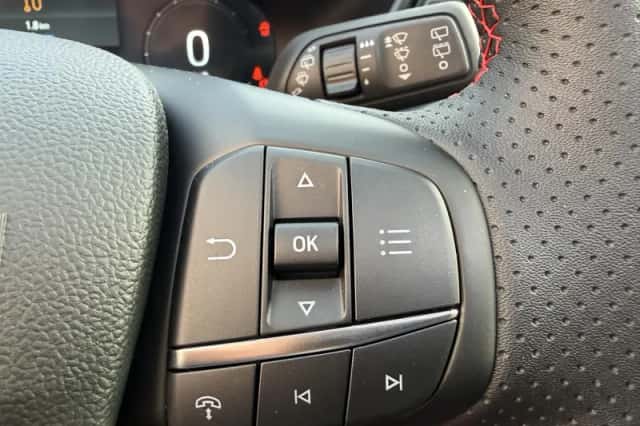 Ford Kuga (2026) thumbnail 38