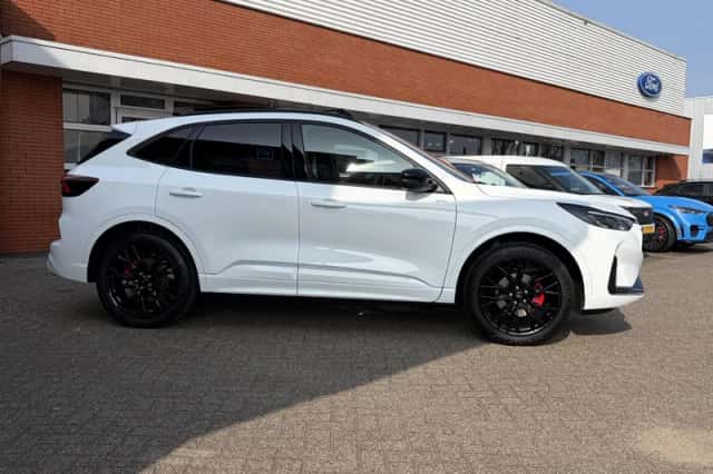 Ford Kuga (2026) thumbnail 6