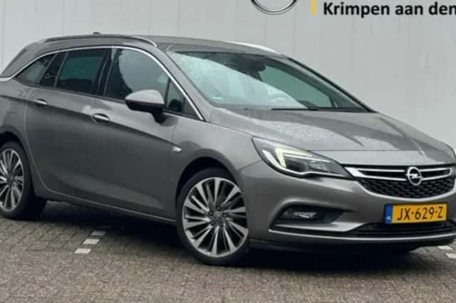 Opel Astra (2016) thumbnail 1