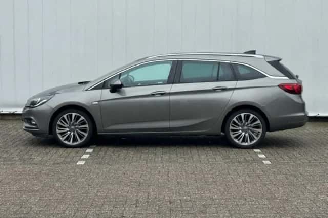 Opel Astra (2016) thumbnail 4