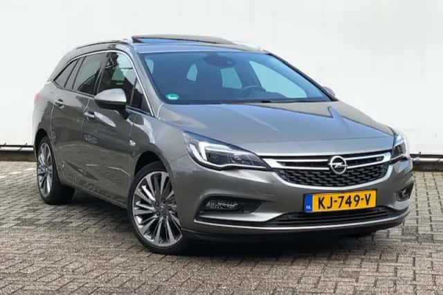 Opel Astra (2016) thumbnail 3