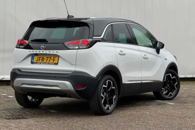 Opel Crossland (2022) thumbnail 3