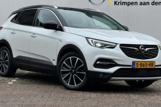 Opel Grandland (2020) thumbnail 1