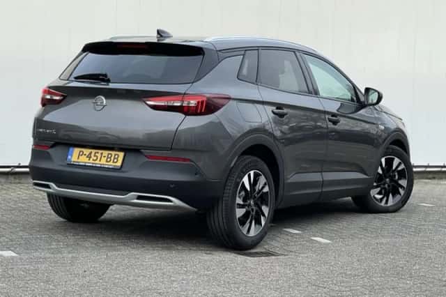 Opel Grandland (2021) thumbnail 3