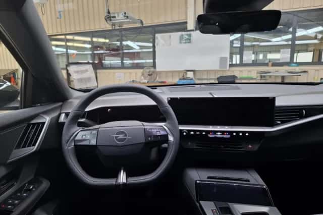 Opel Grandland (2025) thumbnail 6