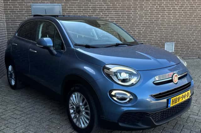 Fiat 500X (2019) thumbnail 2