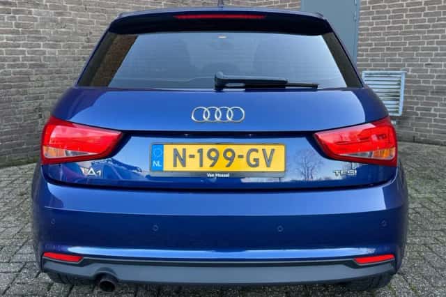 Audi A1 (2017) thumbnail 5