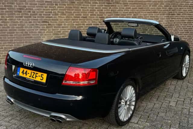 Audi S4 (2006) thumbnail 2
