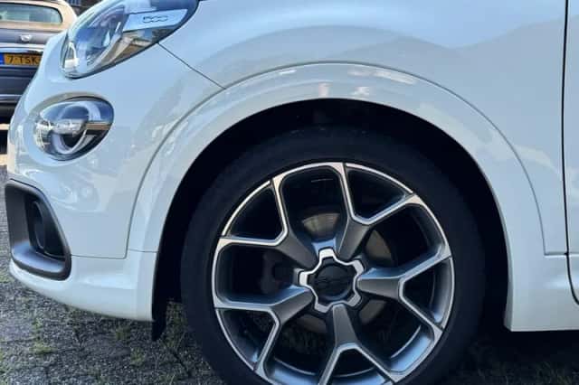 Fiat 500X (2020) thumbnail 6