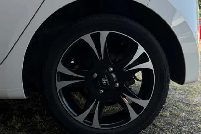 Hyundai i10 (2016) thumbnail 6