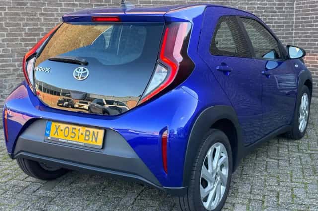 Toyota Aygo X (2023) thumbnail 2