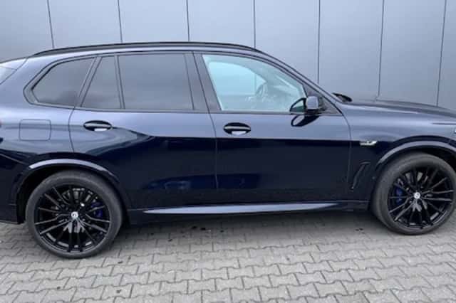 BMW X5 (2023) thumbnail 5