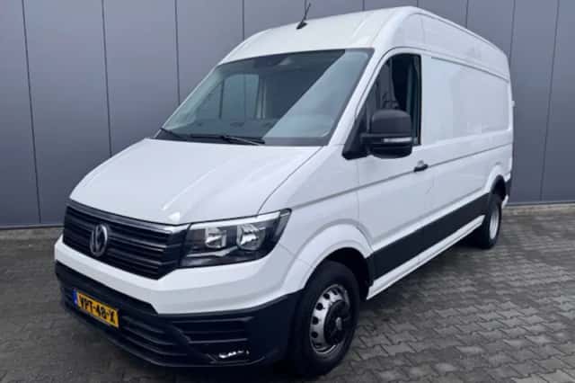 Volkswagen Crafter (2019) thumbnail 1