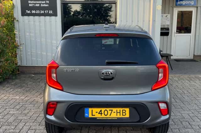 Kia Picanto (2021) thumbnail 6