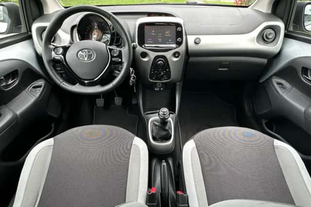 Toyota Aygo (2018) thumbnail 3