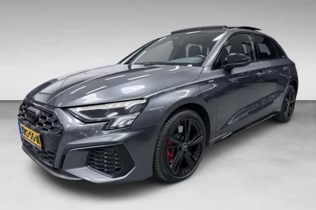 Audi A3 (2022) thumbnail 4