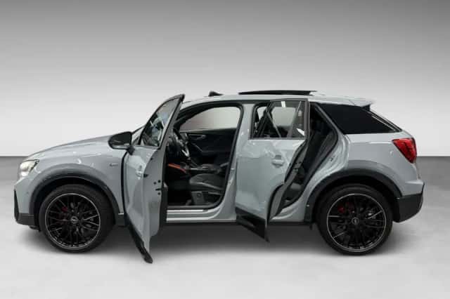 Audi Q2 (2021) thumbnail 3
