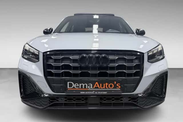 Audi Q2 (2021) thumbnail 5
