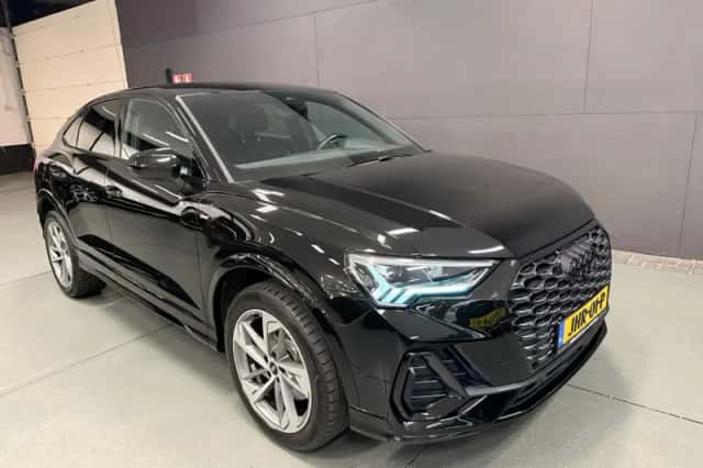 Audi Q3 (2022) thumbnail 6