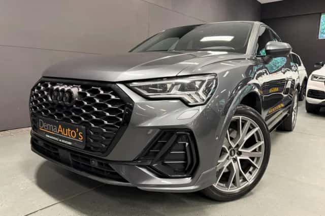 Audi Q3 (2021) thumbnail 1