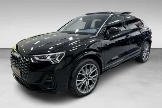 Audi Q3 (2023) thumbnail 4