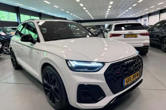 Audi Q5 (2021) thumbnail 3