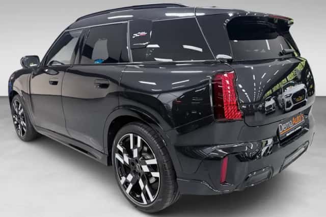 MINI Countryman (2025) thumbnail 3