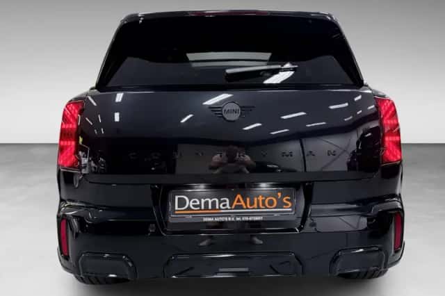 MINI Countryman (2025) thumbnail 3
