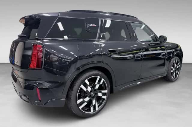 MINI Countryman (2025) thumbnail 6