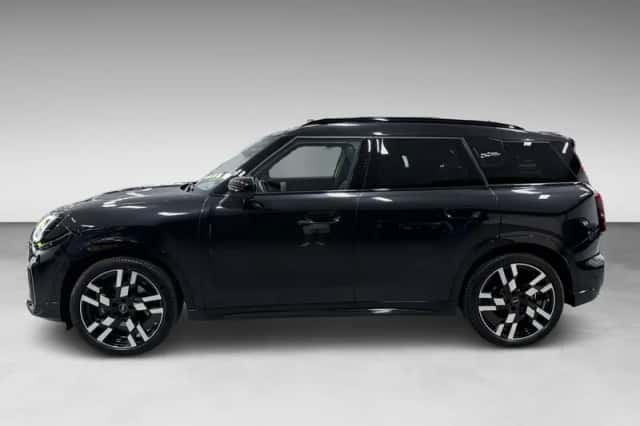MINI Countryman (2025) thumbnail 3