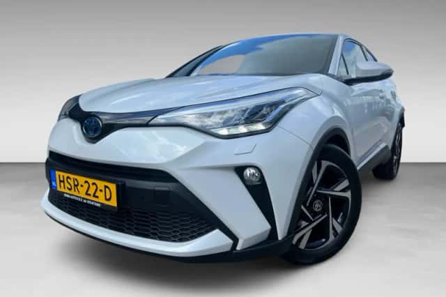 Toyota C-HR (2022) thumbnail 1