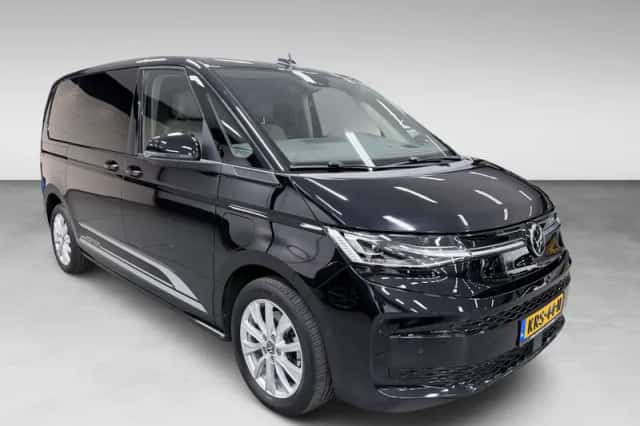 Volkswagen Multivan (2022) thumbnail 6